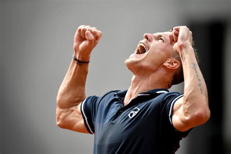 Márton fucsovics live score (and video online live stream*), schedule and results from all tennis tournaments that márton fucsovics played. Australian Open: Fucsovics schlägt Shapovalov mit einem ...