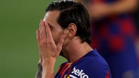 Barcelona were not able to get more than 1 point from sevilla's home after 90 hard fought minutes. Sevilla - Barcelona: League leaders held to disheartening draw