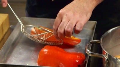 We did not find results for: Peperoni ripieni con il tonno: ricetta estiva | Cookaround