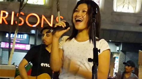 327,382 views, added to favorites 1,363 times. sudah ku tahu -Nurul feat retmelo buskers cover projector ...