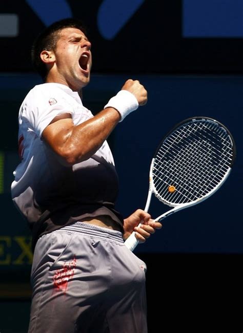 Novak provides quality adapters for a wide variety of engines, transmission, and transfer cases. Gayalidade: Bulge do tenista Novak Djokovic