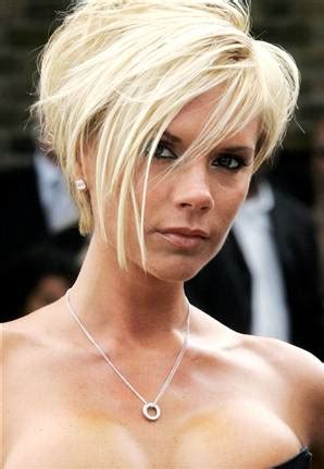 Victoria beckham short hairstyles 2012. modelings: Victoria Beckham short hairstyles 2012