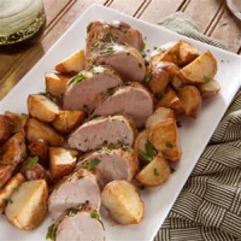Luscious pork loin wrapped around a filling of parmesan cheese spritz pork one more time, then wrap with foil or peach paper. Pork Tenderloin Wrapped On Tin Foil In Oven / New York Strips With Veggie Packets Over The Fire ...