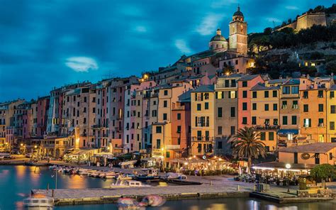 The city itself isn't very populous (about 300,000 inhabitants), but the porto metropolitan area (greater porto) has some 2,500,000 inhabitants in a 50km radius. Shore Excursion from Porto venere MondoGuide srl