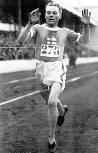 Check spelling or type a new query. Paavo Nurmi ist tot - Er ist im Alter von 76 Jahren gestorben