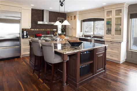 Offer more cabinet selections for your customers. KITCHENS - TRADITIONAL - DENCA CABINETS