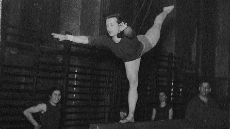 Ágnes keleti (born january 9, 1921) is a retired hungarian artistic gymnast. Egy híján 100 éves a világ olimpiai bajnokainak doyenje ...