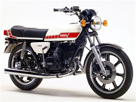 Yamaha yz 1979 technical specifications. Yamaha RD 400 1979 - Fiche moto - Motoplanete