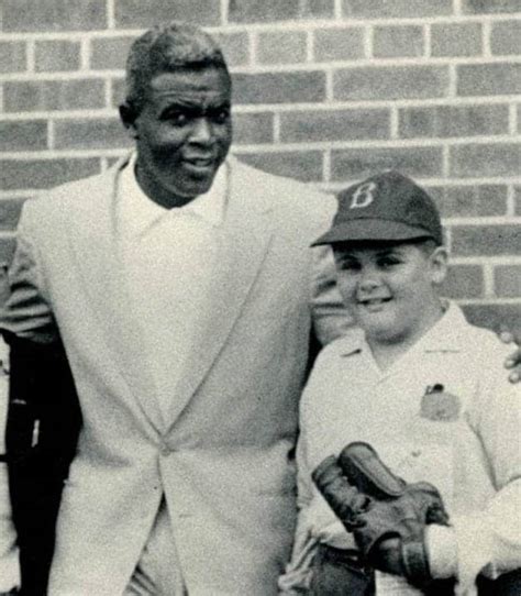Jackie robinson helps yadina figure out what to do when a kid on the playground makes up unfair rules: JACKIE ROBINSON & THE KID