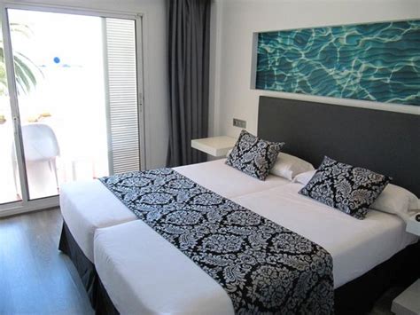 This ibiza town property is located 14 minutes' walk from dalt vila museum. Camera - Picture of Nautico Ebeso Hotel, Ibiza Town ...