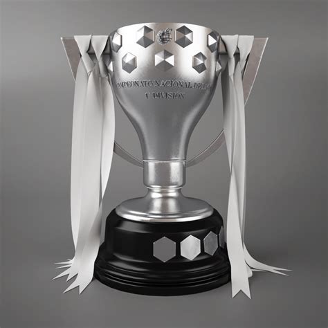 ¡#recógetelo y que empiece el partido! Spain La Liga Trophy (With images) | Trophy, La liga ...