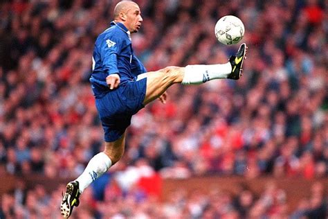 Gianluca vialli (born 9 july 1964 in cremona) is an italian football manager and former footballer who played as a forward. Pin on Top Free Transfers.