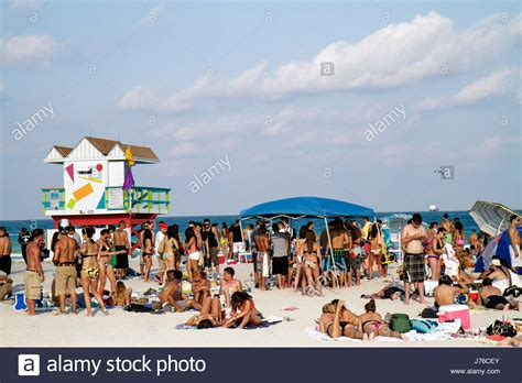 Sunbathing Teen Not Nudity Stock Photos & Sunbathing Teen Not Nudity Stock Images - Alamy