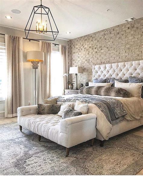 Sie sind mit unglaublich atemberaubenden eigenschaften ausgestattet, die es ihnen ermöglichen, dem schlafzimmer ihren einzigartigen geschmack zu verleihen. 5 einfache Möglichkeiten Turn Your Space in einem Luxus ...