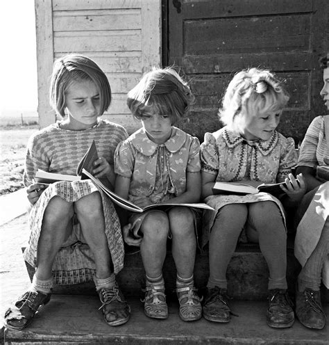 History in Photos: Dorothea Lange - Kids