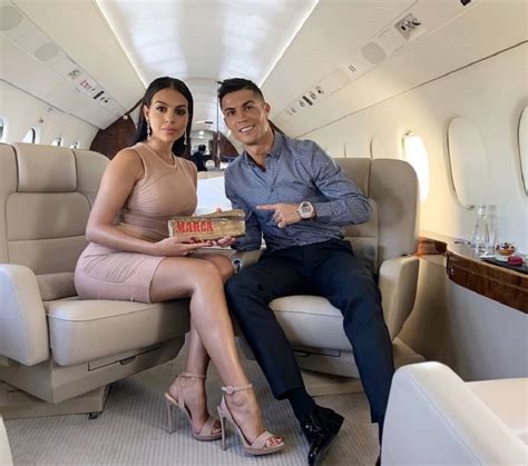 A diamond carter ring is worth about. Interesting Facts about Georgina Rodriguez: Cristiano ...
