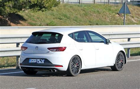 Throughout its lifespan, this leon cupra's engine output steadily grew in line with what was needed to fend off lesser rivals and keep the spaniard very much in the. 2017 SEAT Leon Cupra R Prototype Has AWD, Quad Exhaust ...