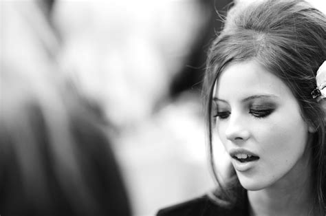 Born in the 90s | uzbek korean & russian. "Paris in Rome": the Chanel backstage beauty - Crash