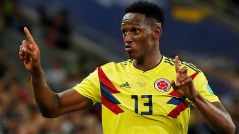 Yerry mina now comes to barca with the opportunity to continue developing as a footballer following his move to europe. Transfer Market - Barcelona: Manchester United prepare 40 ...