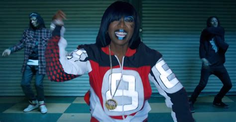 A másik missy (the wrong missy): Új Missy Elliott videó! Friss Missy Elliott klip! Missy ...