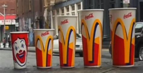 Dans cette vidéo, je teste un mcdo à times square. Super Size Me… Gras, sucre et conséquences ! - Paperblog