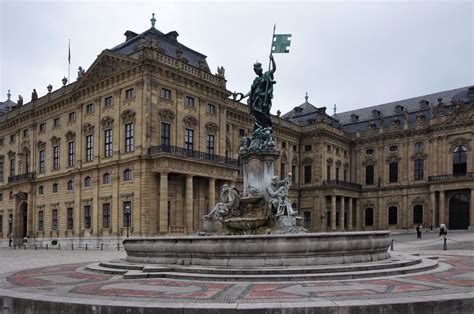 Wurzburg is the capital of lower franconia, an administrative district in the german state of bavaria. ~*♥♥*~ | Germany castles, Wurzburg, Germany