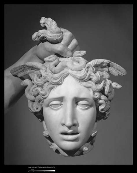 The greek mythological statue clutching the severed head of perseus, called medusa with the head of perseus, was unveiled in collect pond park, located across the street from the manhattan courthouse where harvey weinstein was convicted of sexual assault, the new york times reported. Antonio Canova(1757-1822). Persée avec la tête de Méduse ...