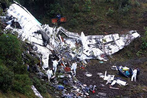 The crash killed at least 71 of 77 people during a charter flight to medellin, including members of the brazilian chapecoense soccer squad on its way to the copa sudamericana finals. Chapecoense Airplane Crash: "No technical-factor was part ...