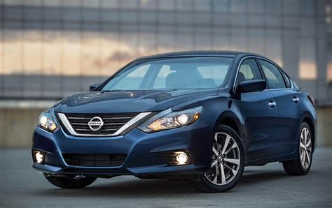 The 2015 nissan altima is a midsize family available in four grades and with two engine options. New Nissan Altima S 2015 - New England Sled Talk