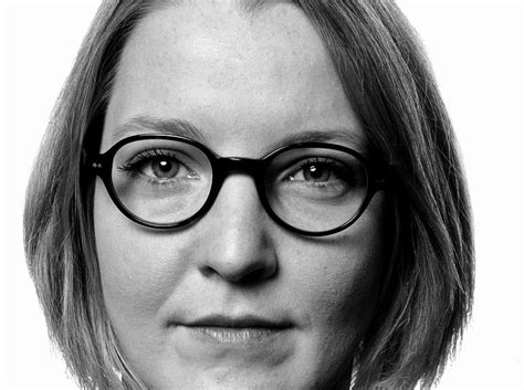 Explore tweets of giulia becker @hashcrap on twitter. Julia Becker - Webinar Magazin