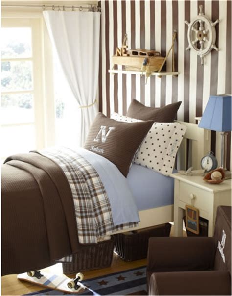 They want their room to be the extension of their own style and personality. Key Interiors by Shinay: Young Boys Bedroom Themes