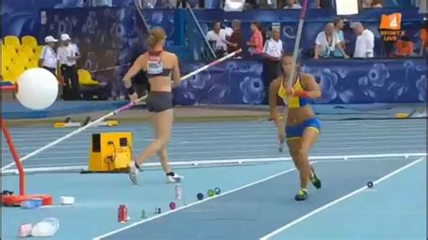 Znajdź dziennikarskie zdjęcie stockowe dla zapytania angelica moser switzerland womens pole vault final, a także wiele innych obrazów w kolekcji fotografii dziennikarskiej shutterstock. Angelica Bengtsson - Pole Vault Moscow 2013 - YouTube