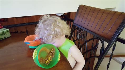 We've used table topics at family gatherings and with other small groups that meet at our house. TODDLER FALLS ASLEEP AT THE DINNER TABLE - YouTube