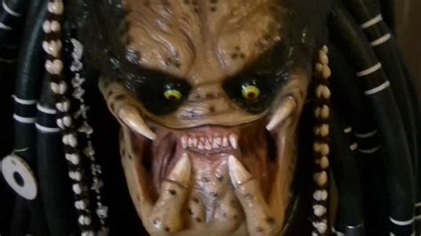 Good for anyone into fantasy art, fantasy illustration, game art, etc. Predator mask 1:1 (unmasked) - YouTube