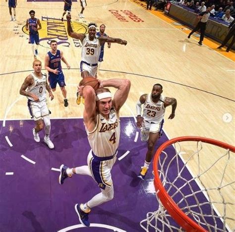 Latest on los angeles lakers shooting guard alex caruso including news, stats, videos, highlights and more on espn. Alex Caruso Height, Weight, Age, Girlfriend, Biography ...