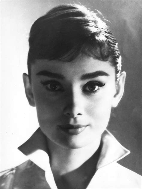 Audrey hepburn is famous for her memorable movie roles in the 1950s and 60s. Oltre il mito di Audrey Hepburn. 25 anni senza "la ...