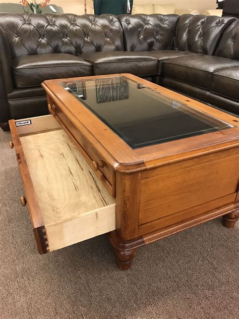 These days, there are some tables that can charge your electronic devices. Broyhill End Tables With Charging Station - TRAY STYLE END ...
