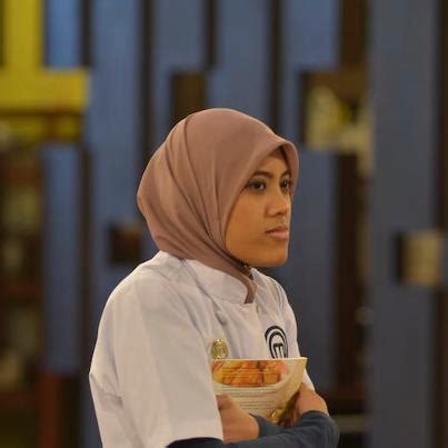 Graduates pursue professional training and career in clinical neuropsychology or related disciplines, having employment opportunities especially within the emerging fields: cikanie's blog: Master Chef Malaysia 2 (MCM 2)