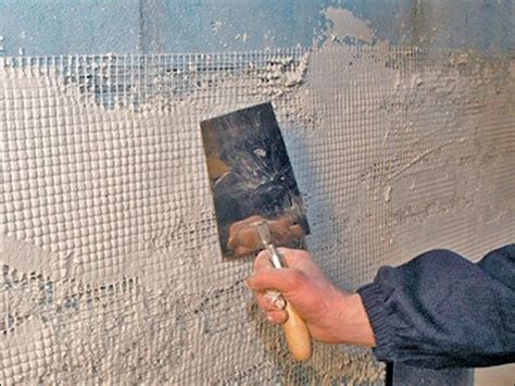 Dinding rumah terbuat untuk berbagai macam komponen, tergantung golongan organisme. Dinding plaster dengan mortar simen: bagaimana untuk ...