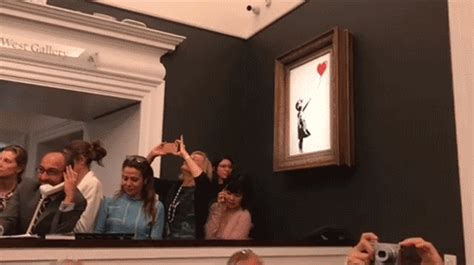 The best gifs are on giphy. girl with balloon on Tumblr