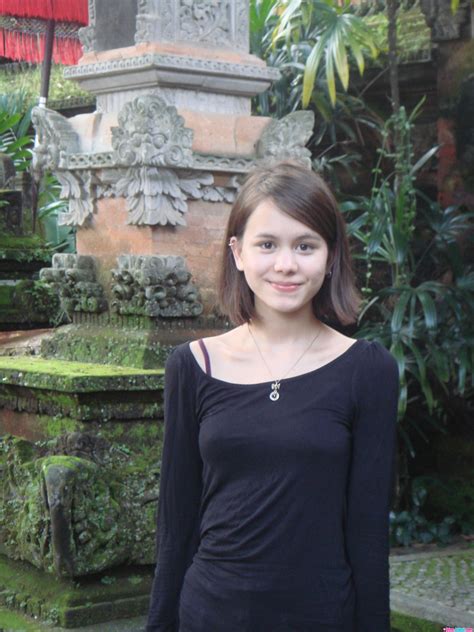 Has ambitions to be crazy cat lady if my attempt at world domination proves to be impossible. Prime Jb Budding Tweens Pokies Foto | Dog Breeds Picture