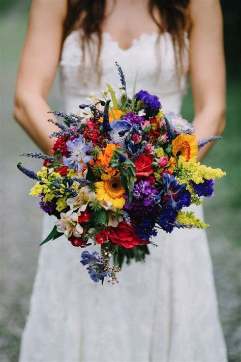 Get the best deals on wedding flower bouquets. 25 Gorgeous Bridal Bouquets for Spring & Summer Weddings ...