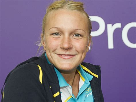Born 17 august 1993) is a swedish competitive swimmer specialized in the sprint freestyle and butterfly events. Agenten bakom Anjas och Sarahs affärer | Idrottens Affärer