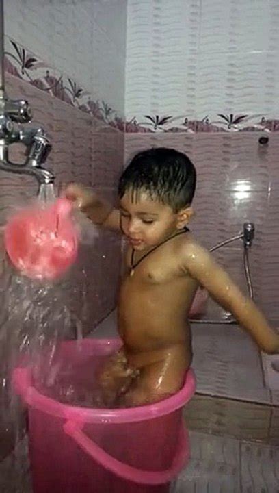 It occurs when a child inhales a small amount of water, either through the nose or mouth, leading to a spasm in the airways that causes them to close up. Funny kid taking bath - video Dailymotion