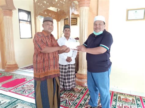 Permohonan bantuan dana ruang kelas baru (rkb) kepada yth, ibu gubernur provinsi banten di serang هت اك رب و ل مح رو مكيلع م لس. Wali Kota Serahkan Bantuan Al Qur'an Anggota DPR RI ...