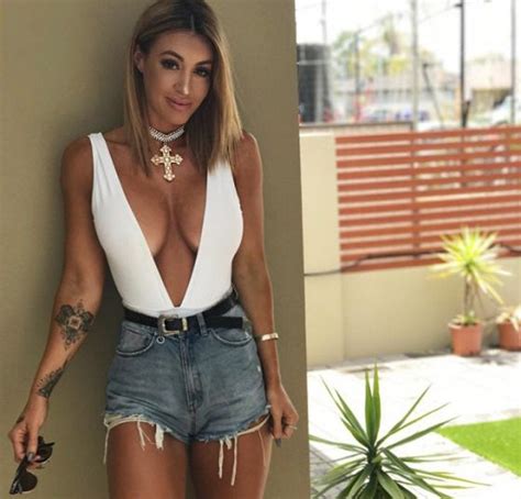 Theodora petalas, the girlfriend of stefanos tsitsipas, has spotted together and opens up his romantic relationship in the media. Sexy girls-next-door: No need to be famous to be hot! (10 ...