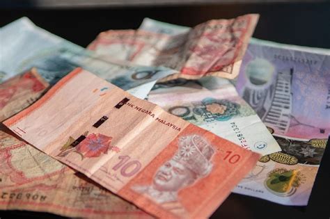 Analysts say this is due to a stronger. Malaysian ringgit exchange rate evolution and forecast ...