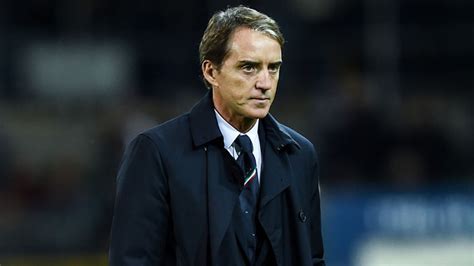 Dopo il pari e l'ennesima non vittoria dell'italia, il ct della nazionale roberto mancini commenta in un'intervista le proprie sensazioni sull'italia e sull'eliminazione degli. Italia, il ct Mancini positivo al Coronavirus: le sue ...