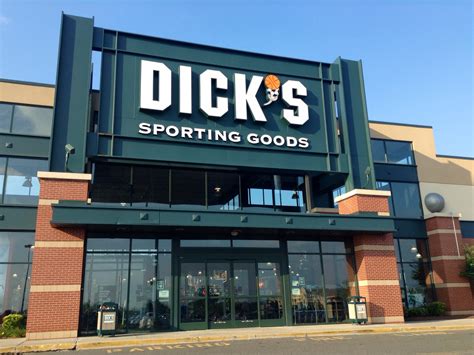 Welcome to zanders sporting goods! Dick's Sporting Goods earnings and comp sales miss, shares ...