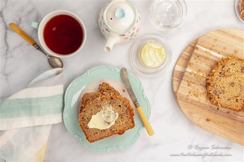 This kind of flour has salt and a leavening agent already mixed into it, eliminating the need to add these two ingredients to the. Bread Made With Self Rising Flour Recipe : Self Rising ...